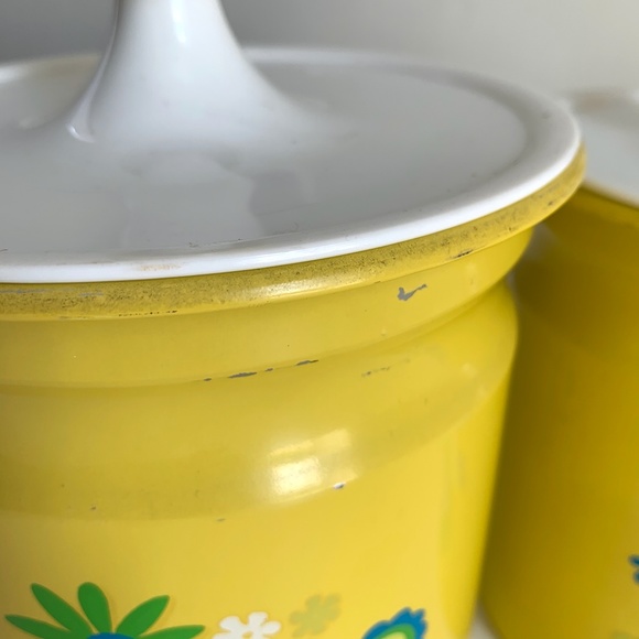 SOLD Vintage Kromex Canister Set Yellow Flowers - Picture 13 of 13